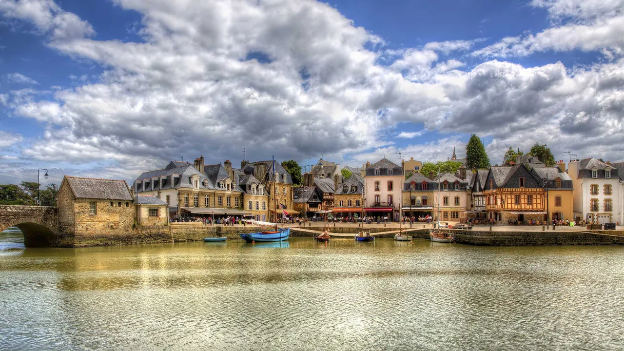 Port de Saint-Goustan, Auray, Brittany, France