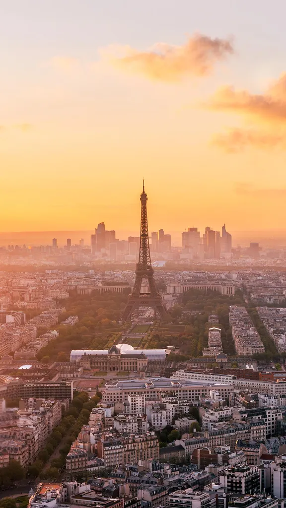 La torre que conquist&oacute; Par&iacute;s