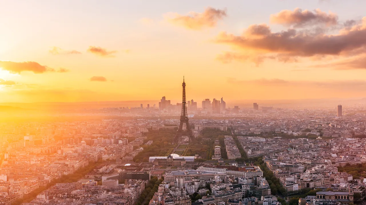 La torre que conquist&oacute; Par&iacute;s