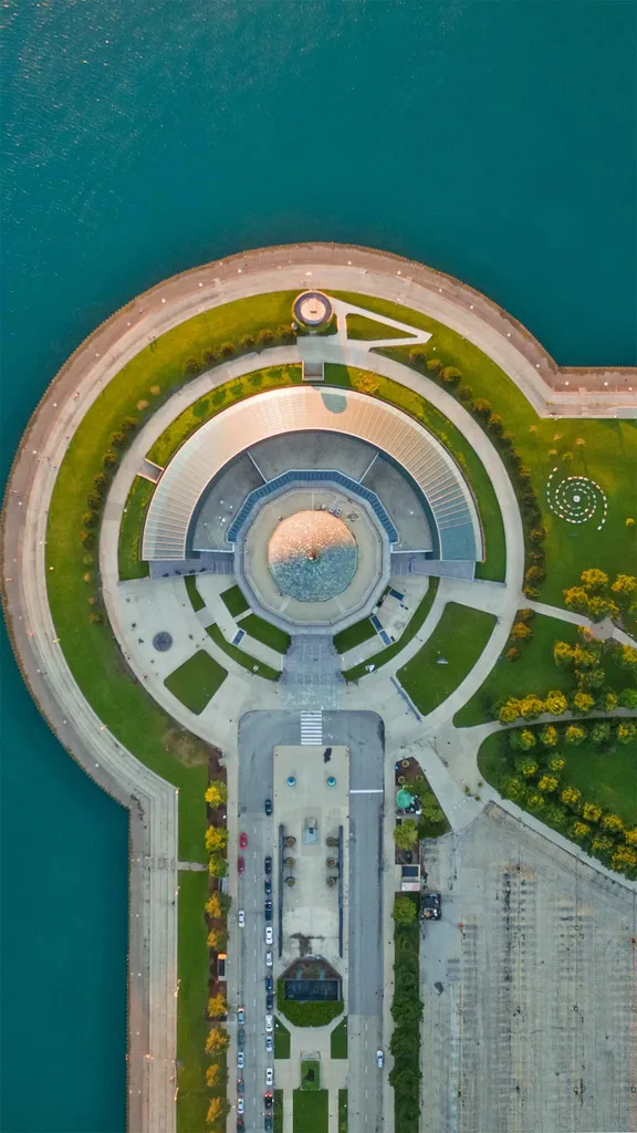 密歇根湖畔的阿德勒天文馆， 芝加哥伊利诺伊州