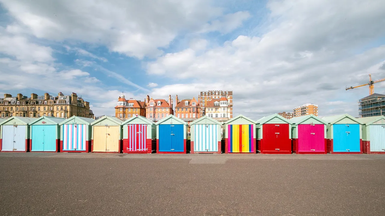 Curtains up by the sea